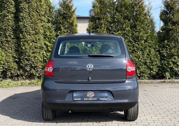 Volkswagen Fox cena 12500 przebieg: 150000, rok produkcji 2010 z Skoczów małe 211